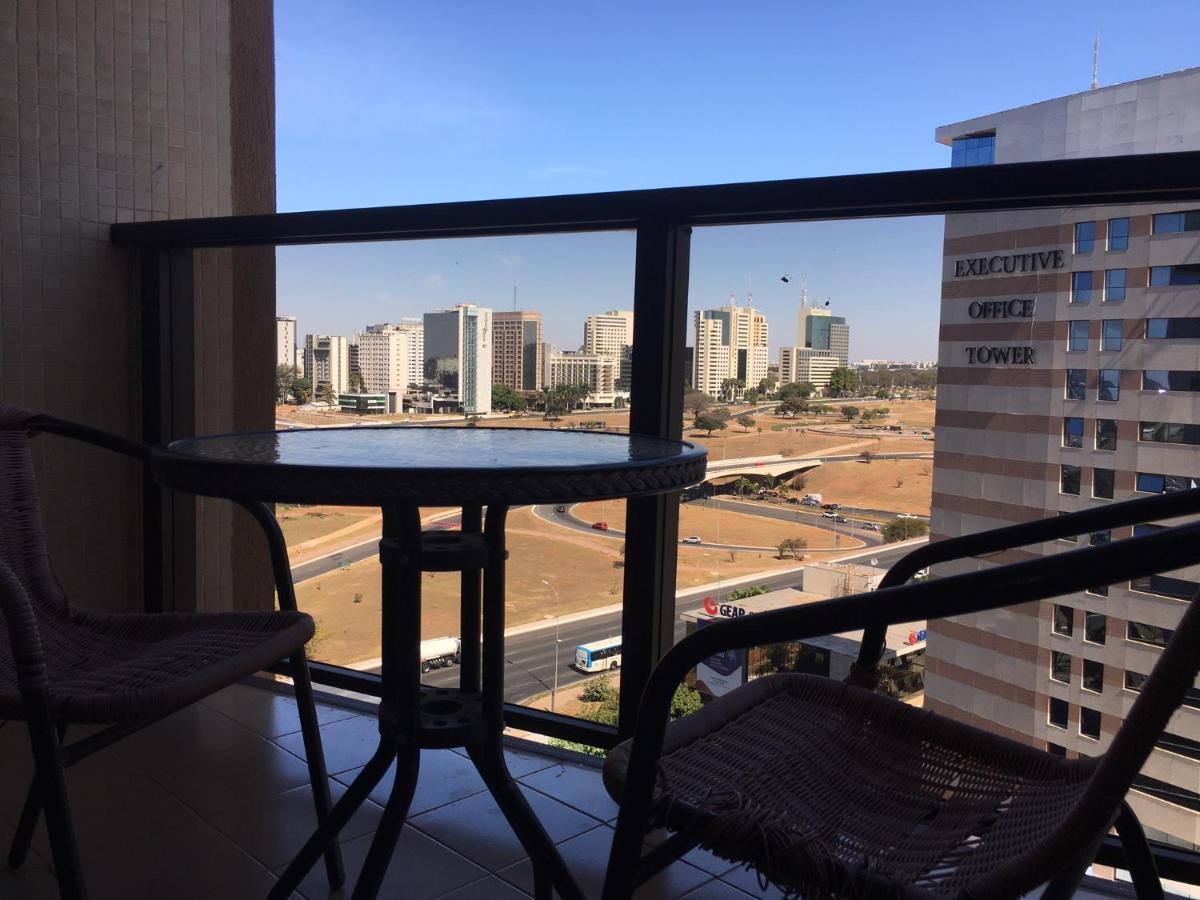 Apart Hotel No Coracao De Brasilia Kubitschek Plaza Exterior foto
